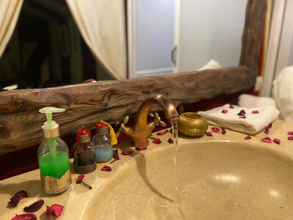 Desert Heart Luxury Camp Мерзуга Экстерьер фото