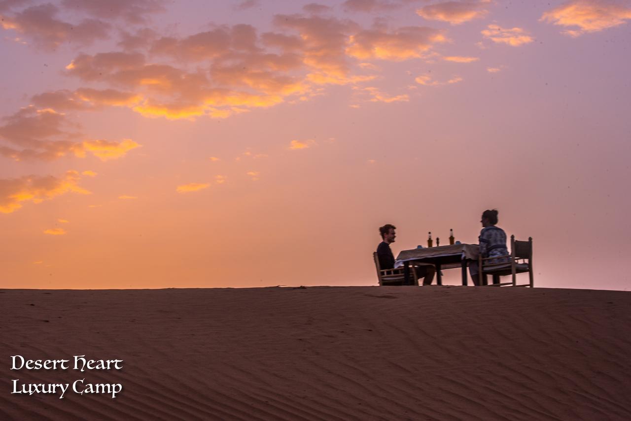 Desert Heart Luxury Camp Мерзуга Экстерьер фото